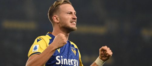 L'Inter sarebbe pronta a sfidare il Milan sul mercato per Barak del Verona.