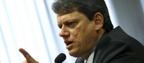Em áudio, ministro diz não ser possível atender demanda de caminhoneiros. (Agência Brasil