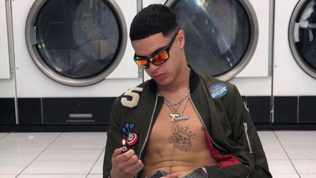 Dinor, dans la laverie de ses premiers freestyles sur Instagram