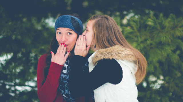 L'oroscopo di domani 15 febbraio: per l'Ariete relax in amore, Cancro giù (1^ metà).