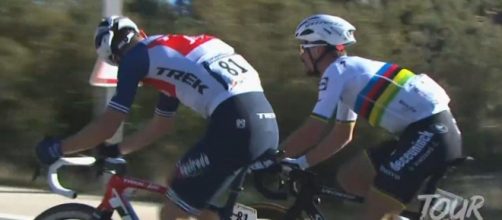 Julian Alaphilippe in fuga con Giulio Ciccone