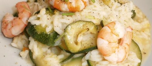 Risotto zucchine e gamberi, un primo piatto immancabile.