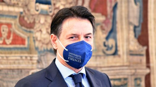 Giuseppe Conte torna all'Università