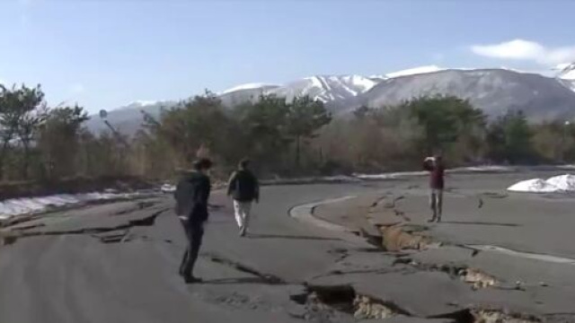 Japon &ndash; Un s&eacute;isme de magnitude 7,3 fait une centaine de bless&eacute;s. &copy;RTBF Capture video