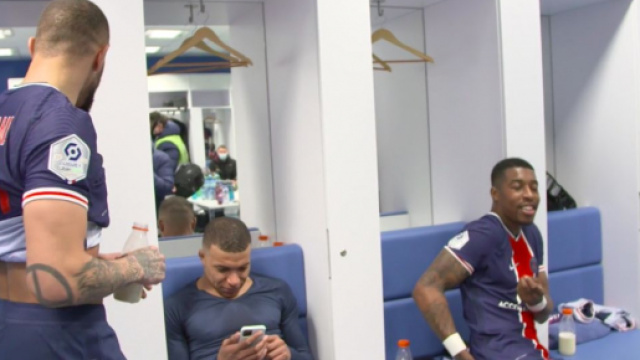 Kurzawa et Kimpembe se moquent de Verratti - ©capture d'écran Video PSG