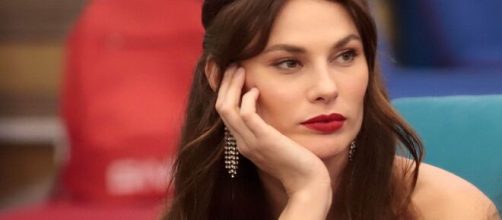 GF Vip: alcuni telespettatori accusano Mello di sapere l'andamento del televoto.