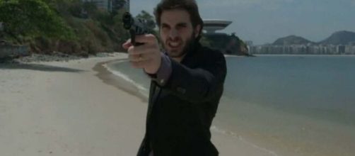 Ruy tenta matar em "A Força do Querer". (Reprodução/TV Globo)
