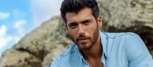 Can Yaman e Diletta Leotta: si parlerebbe di proposta di matrimonio, non ci sono conferme.