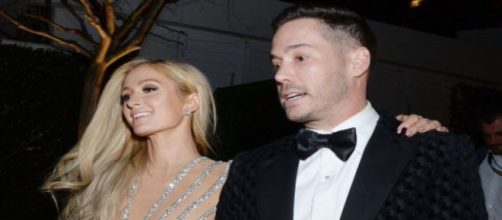 L'ereditiera Paris Hilton e lo scrittore Carter Reum