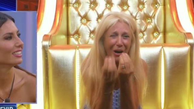 Maria Teresa Ruta delusa dai suoi compagni del Grande Fratello VIP.