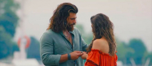 DayDreamer, spoiler Turchia: Yigit crede che Sanem voglia sposarlo, lei pensa a Can.