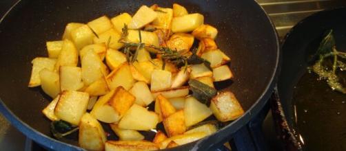 Patate In Padella Un Contorno Ideale Per Tutte Le Occasioni E Facile Da Preparare