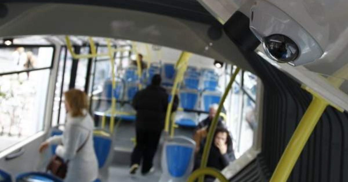 Alertan En Vicálvaro De Un Grupo De Carteristas Que Roban En Autobuses