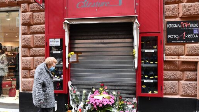 Clara Ceccarelli aveva predisposto tutto per il suo funerale: l'ha raccontato il commesso che lavorava con lei.
