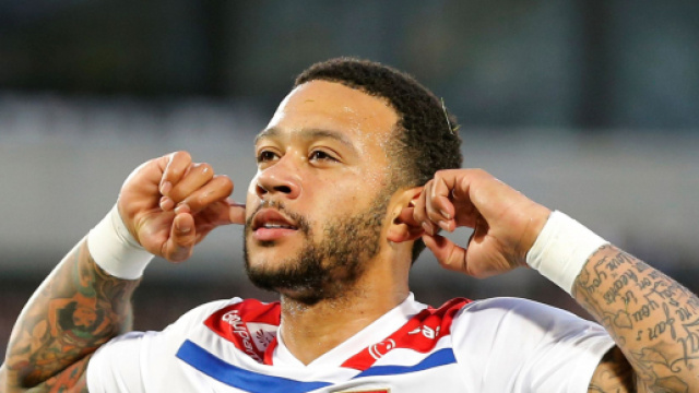 La Juventus corteggia l'olandese Memphis Depay.