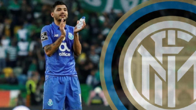 Inter, caccia all'esterno: i neroazzurri avrebbero messo gli occhi su Jesus Corona.