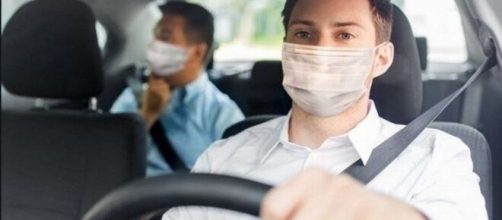 No llevar mascarilla en el coche entre no convivientes será multado