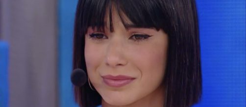 Amici, spoiler puntata 27 febbraio: Martina ancora in bilico, maglia confermata per gli altri sospesi.