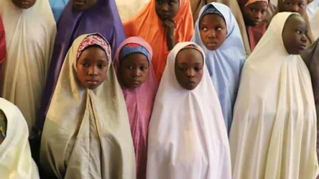 Nigeria: attacco a scuola, rapite oltre 300 studentesse. (foto di archivio di una scuola in Nigeria).