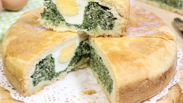 Torta di spinaci e ricotta, ideale per una scampagnata.