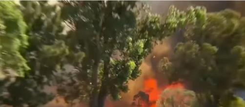 Bushfire burns through Forrestdale in Perth’s south. ©Nine News Australia YouTube video]