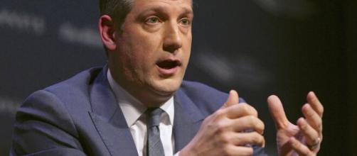 U.S. Representative Tim Ryan expected to formally launch Senate campaign (© Time/Youtube)]