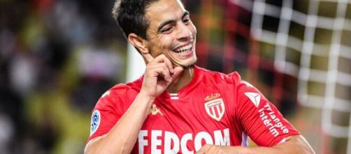 Wissam Ben Yedder se moque d'un supporter et fait le buzz sur les réseaux sociaux. Twitter @WissBenYedder