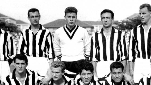 Nella foto la Juventus 1957-1958.