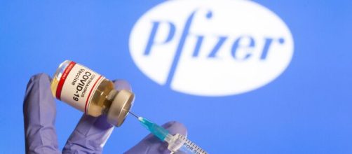 Los gobiernos europeos aplican distintas medidas ante el retraso de la segunda dosis de la vacuna