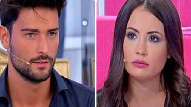 Uomini e Donne, segnalazione di Deianira: 'Chiara andava spesso al locale di Davide'.