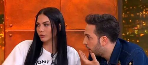 Svolta sentimentale per Demet Ozdemir: l'attrice di Daydreamer ha confermato il flirt con Oğuzhan Koç.