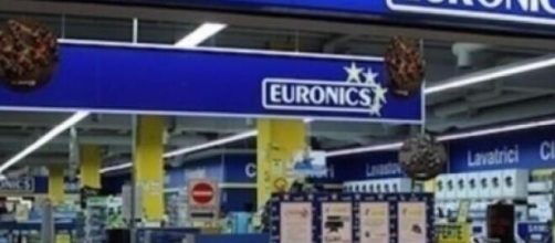 Euronics: assunzioni per varie figure senza diploma.