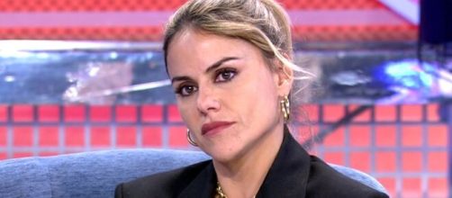 El novio de Mónica Hoyos amenaza a María Patiño con una querella