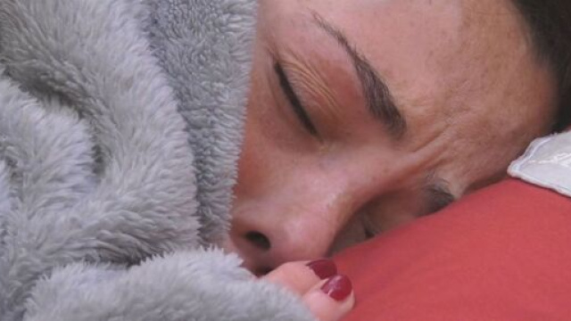 GF Vip, Rosalinda Cannav&ograve; ripensa all'ex fidanzato.