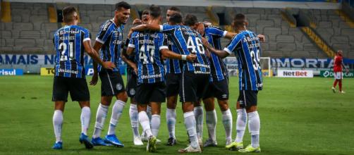Grêmio quer jovens atuando mais cedo no profissional (Lucas Uebel/Grêmio)