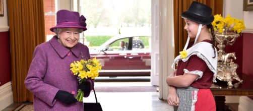 La reina Isabel II ha subrayado la tristeza que existe en la familia real por las revelaciones de Harry y Meghan (Twitter, @RoyalFamily)