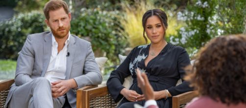 Meghan Markle and Prince Harry at Oprah's interview (Image source: Acces/YouTube)