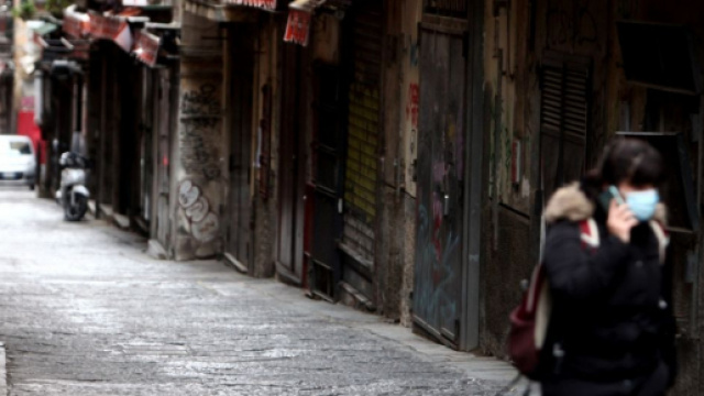 Lockdown in Italia, da marzo 2020 a marzo 2021. Foto di Vince Paolo Gerace, Imagoeconomica.