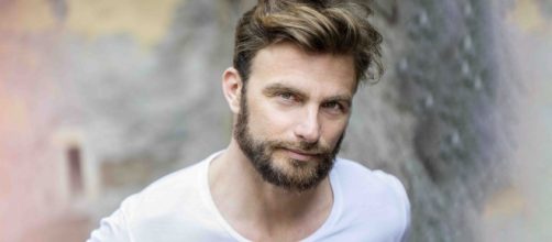 Un posto al sole: Simon Grechi sarà Pietro Abbate.
