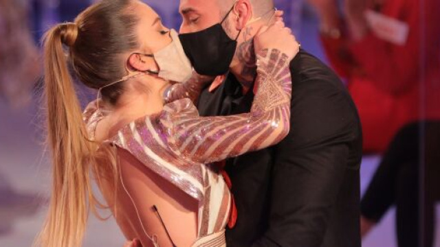 Uomini e donne, segnalazione su Sophie e Matteo.