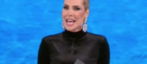 L'Isola dei famosi 2021, gaffe di Ilary Blasi