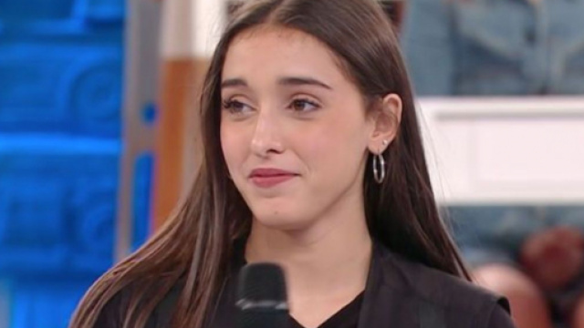 Amici, formate le squadre del serale: Pettinelli-Peparini solo con Giulia, Samuele, Aka7even.