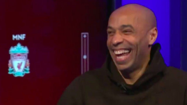 Thierry est en grande forme sur le plateau de Skysports - Photo capture d'écran vidéo