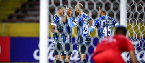 Grêmio quer nomes pontuais, mas não pretende fazer loucuras (Lucas Uebel/Grêmio)