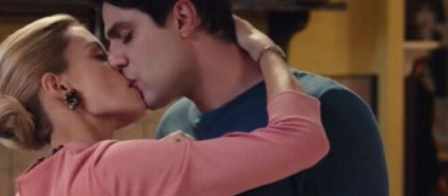 Giulia Arena e Pietro Masotti ne Il Paradiso delle Signore.