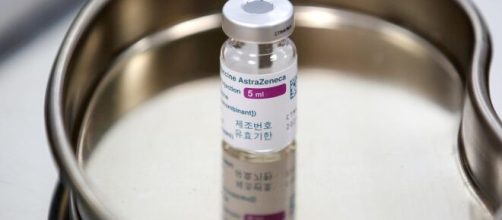 Ema sul vaccino AstraZeneca: 'Sicuro ed efficace'.