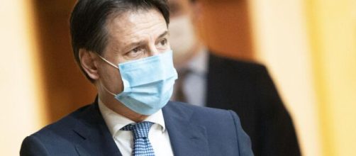 Giuseppe Conte commemora la giornata dedicata alle vittime della Covid-19.