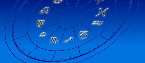 Oroscopo del giorno 19 marzo per tutti i segni zodiacali.