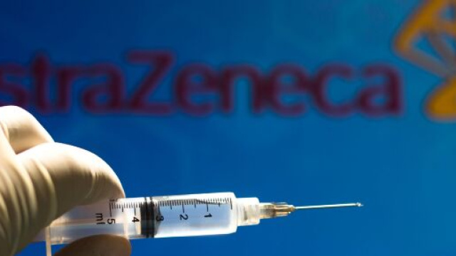 AstraZeneca, l'Ema assicura: 'Vaccino sicuro ed efficace'.