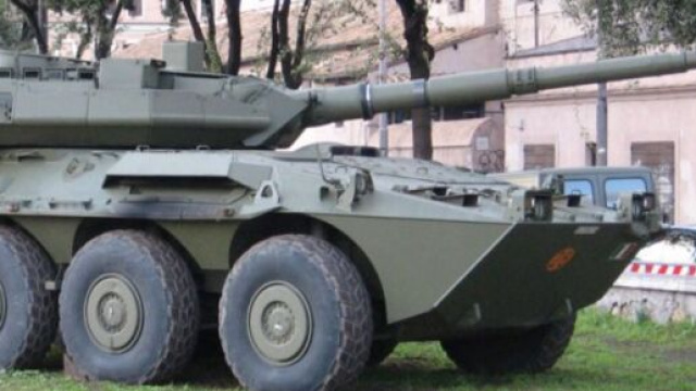 Pordenone: militari centrano un allevamento di galline; aperte le indagini.